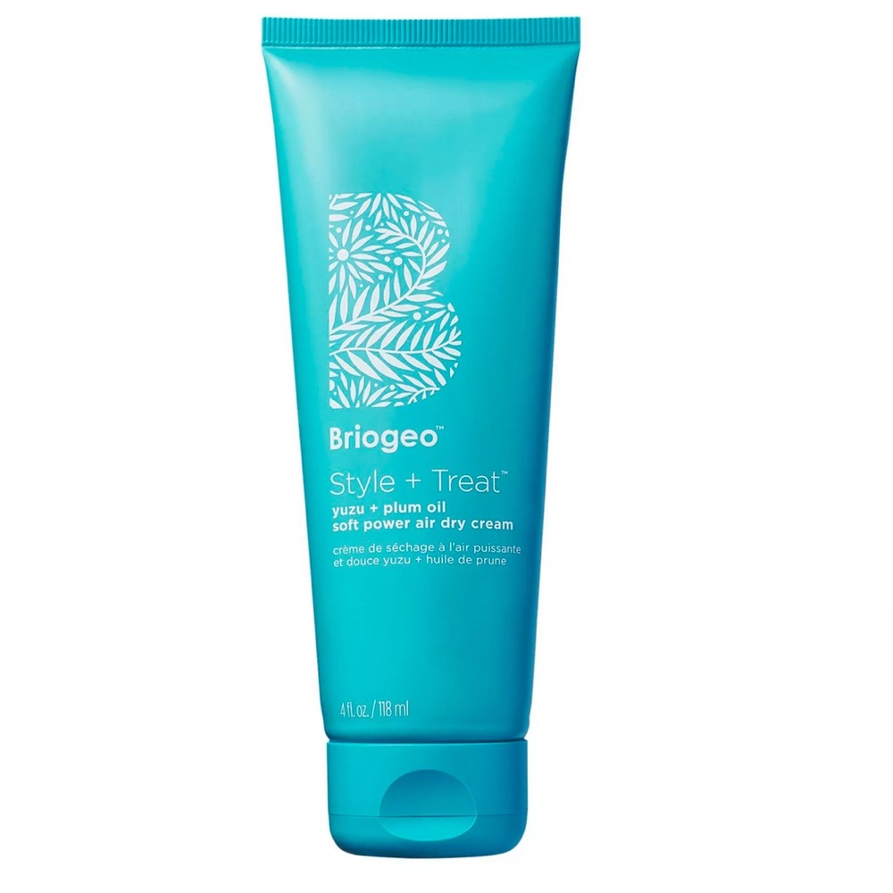 New- Briogeo Style + Treat soft powder air dry cream